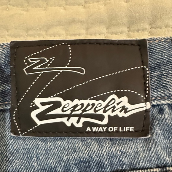 Men's vintage Zepplin Blue Jeans. Size 38x30. GUC - Picture 6 of 9